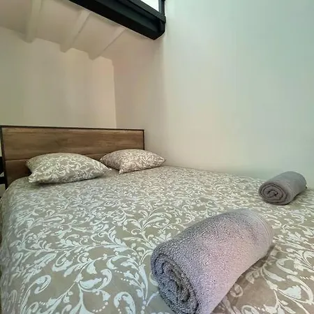 Duplex Pierre B * Pierre-Bénite