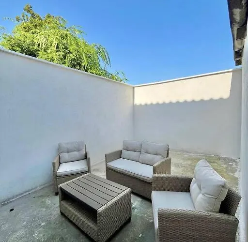 Duplex Pierre B * Pierre-Bénite